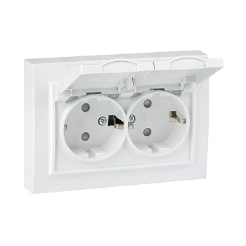 Минск Розетка 2-местная СП с/з с крышкой 16А белая с защ. штор. IP44 EKF Минск Розетка 2-местная СП с/з с крышкой 16А белая с защ. штор. IP44 EKF